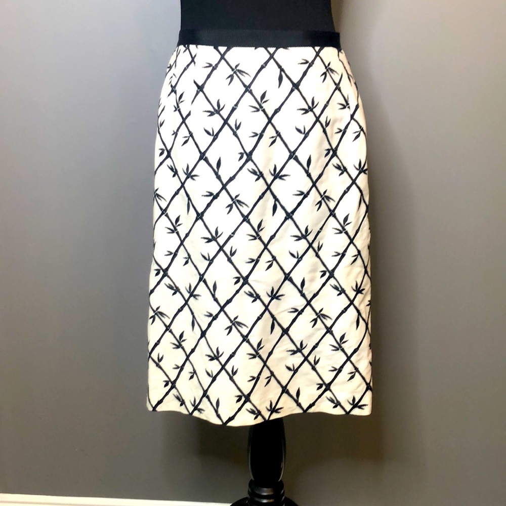 TALBOTS Embroidered Black and White Ribbon Waist Skirt